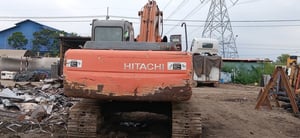 ZX200-1 พร้อมใช้งาน ไมล์ 11,000 ชม 