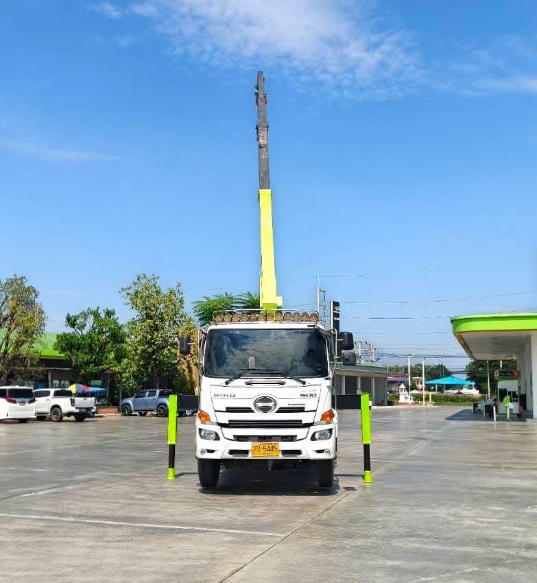 เข้าใหม่❗️ไมล์ 97,468 กิโล❗️HINO FL8J 260  ติดเครน 8 ตัน ขาหลัง ปี2566
