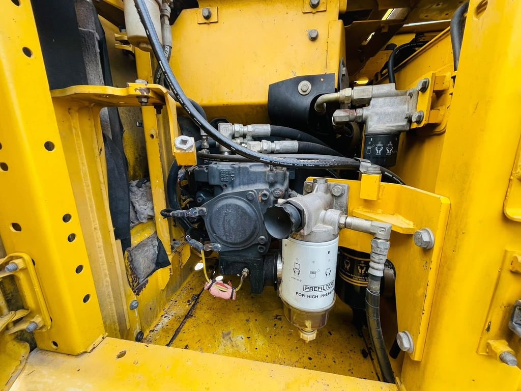 PC120-8 รถสวยสีเดิม แทรกใหญ่ เครื่อง ปั้มดี ระบบดี ไวเร็วแรง PC120-8 รถสวยสีเดิม แทรกใหญ่ เครื่อง ปั้มดี ระบบดี ไวเร็วแรง