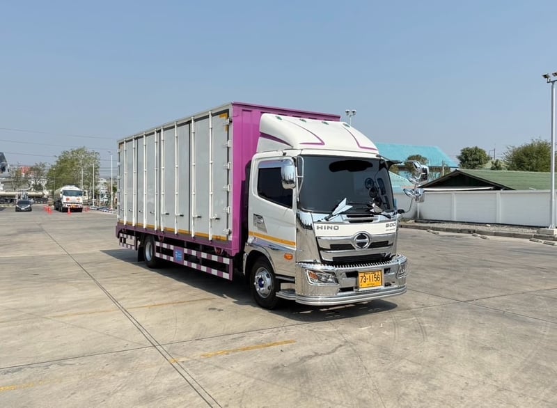 รถ6ล้อตู้แห้ง HINO NEW FC9J 175 แรง ปี 2566  ตู้ 10 บาน
