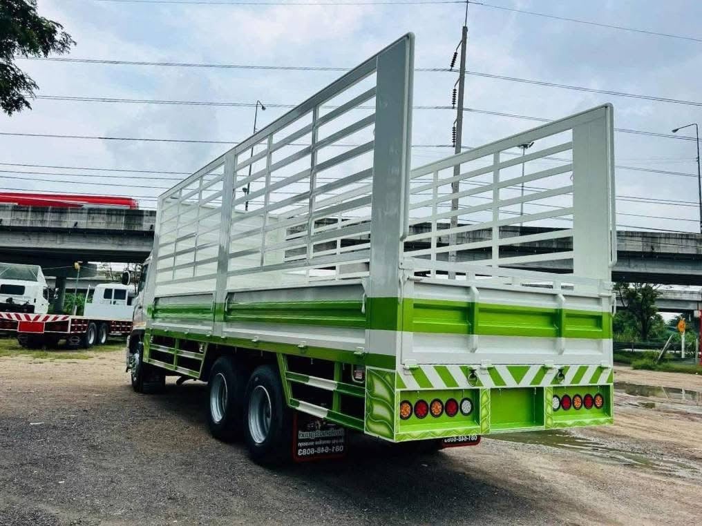 10 ล้อ HINO FL8J 260 เพลาเดียว ยาว 7.70 10 ล้อ HINO FL8J 260 เพลาเดียว ยาว 7.70