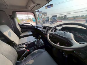 HINO FG8J 240 แรง ติดเครน 5 ตัน เครน 