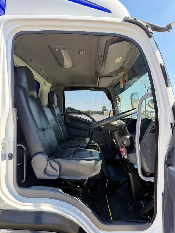 ฟรีๆ❗️ไมล์ 48,955 กิโล❗️ISUZU NEW FRR 210