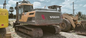 VOLVO EC210D ไมล์ ช.ม 93xx ระบบพร้อม VOLVO EC210D ไมล์ ช.ม 93xx ระบบพร้อม