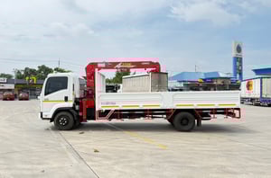 ISUZU FRR 210 ติดเครน UNIC AK 373  ขนาด 3 ตัน