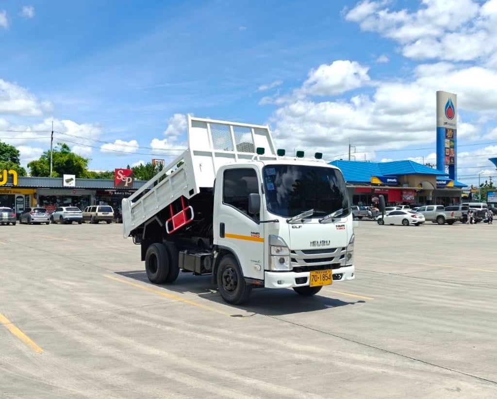ไมล์ 46,427 กิโลิ ❗️ ISUZU NMR 130 เเรง   6ล้อดั้ม 3 คิว