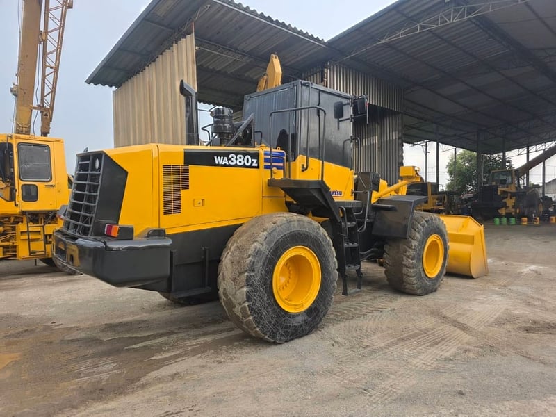 KOMATSU WA200-5 เครื่องดี ปั้มดี ระบบดี แอร์เย็น KOMATSU WA200-5 เครื่องดี ปั้มดี ระบบดี แอร์เย็น