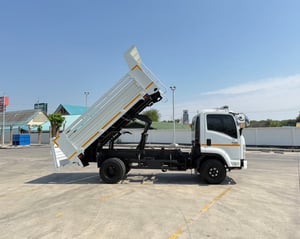 ไมล์ 41,288❗️ISUZU NEW FRR 210 MT ดั้มพ์ 5 คิว ไมล์ 41,288❗️ISUZU NEW FRR 210 MT ดั้มพ์ 5 คิว