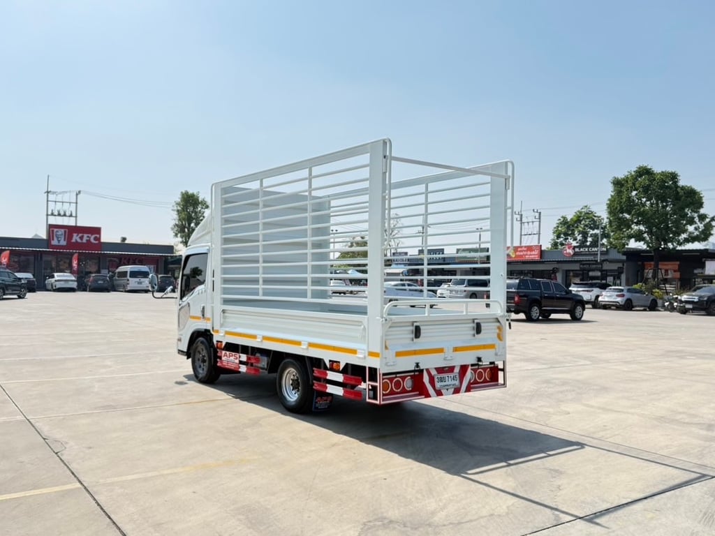 ISUZU NEW NLR 130 ไฟหน้าโปรเจ็คเตอร์