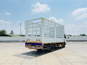 ISUZU NQR 175 กะบะเหล็กพร้อม คอกเกษตร