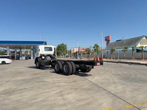 ไมล์ 959 กิโล❗️Euro 5 FVM 240 หัวคลัซซี (โฉมใหม่ล่าสุด) ยาว  7.70 เมตร ติดเครน ใส่คอก สั่งได้ ชุดจดป้ายแดง ราคา 2,280,000 บาท 📞 094-653-6339 อิฐ ขาย-สด-ผ่อน-มีไฟแนนซ์รับรอง รับซื้อขาย-แลกเปลี่ยน-รถบรรทุก?