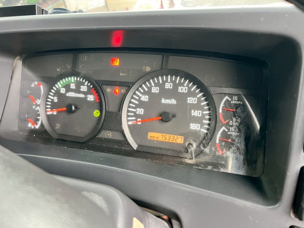 หัวลาก ISUZU GXZ360 ปี 55 หัวลาก ISUZU GXZ360 ปี 55