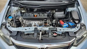 2013 Honda Civic FB 1.8 s -AT สี Frost White Metallic 