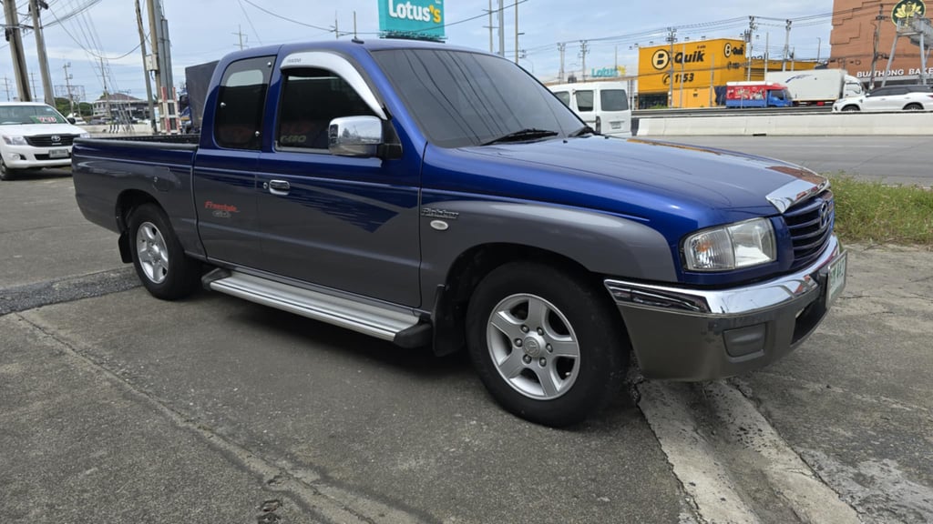 2005 Mazda Fighter 2.5 Freestyle Cab 2005 Mazda Fighter 2.5 Freestyle Cab
