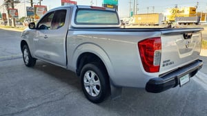 2015 Nissan Navara NP300 KingCab 2.5 V  -MT 
