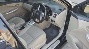 2013 Toyota Altis 1.8E – LPG สีดำ รถบ้านมือเดียว