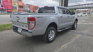 2013 Ford Ranger Double Cab 2.2 XLT – MT  สีเงิน