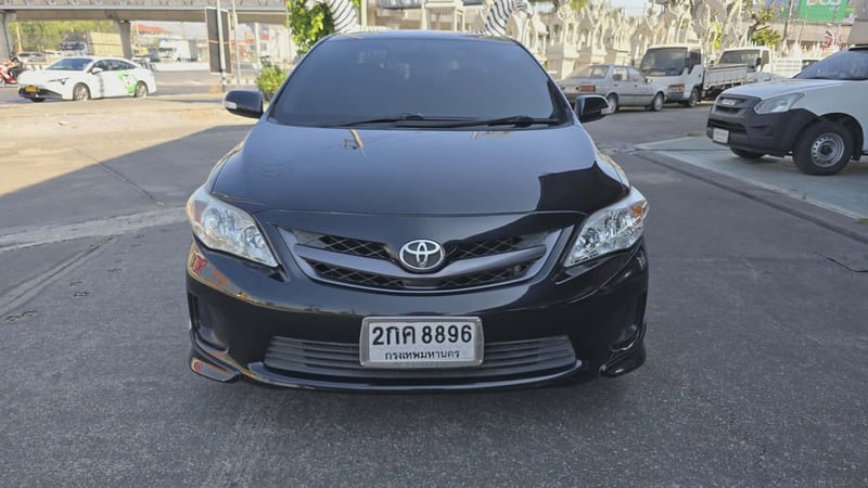 2013 Toyota Altis 1.8E – LPG สีดำ รถบ้านมือเดียว