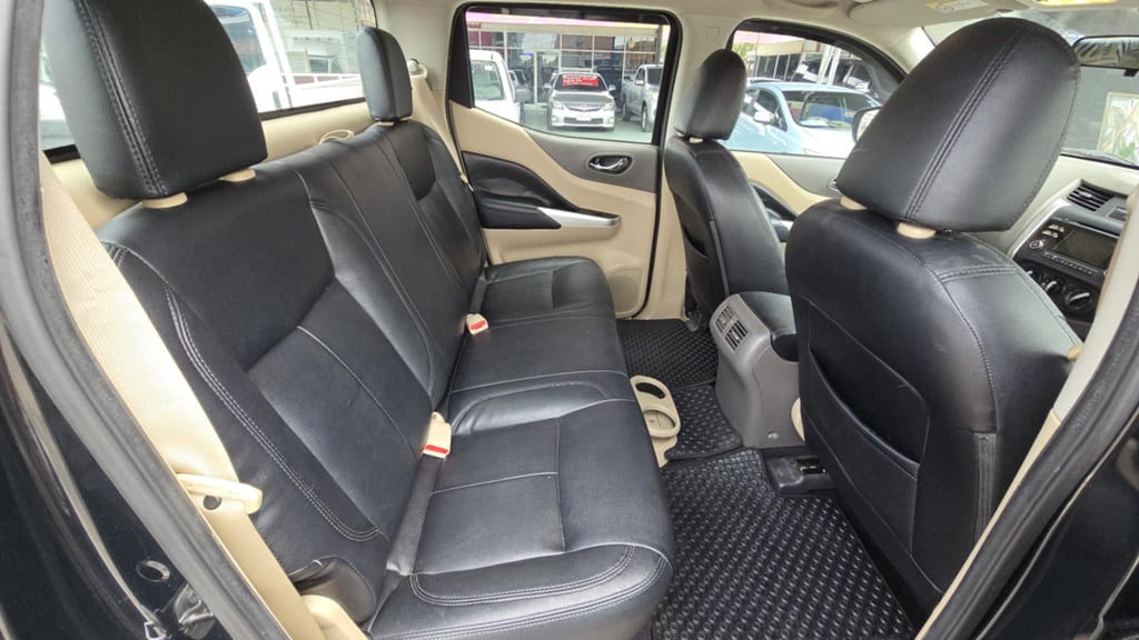 2018 Nissan Navara 4 ประตู #NP300 - 2.5 E 