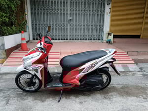 Click 125i ภาษี69 สวยเด่น เครื่องเดิมดีเยี่ยม ราคา 17500 บาท Click 125i ภาษี69 สวยเด่น เครื่องเดิมดีเยี่ยม ราคา 17500 บาท