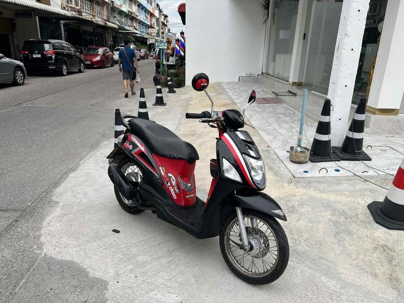 ขาย Suzuki Let's หัวฉีด สวยเฉียบ เครื่องดี ภาษี69 ราคา 15500 บาท ขาย Suzuki Let's หัวฉีด สวยเฉียบ เครื่องดี ภาษี69 ราคา 15500 บาท