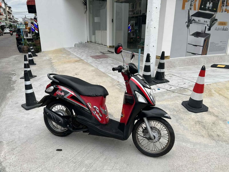 ขาย Suzuki Let's หัวฉีด สวยเฉียบ เครื่องดี ภาษี69 ราคา 15500 บาท ขาย Suzuki Let's หัวฉีด สวยเฉียบ เครื่องดี ภาษี69 ราคา 15500 บาท