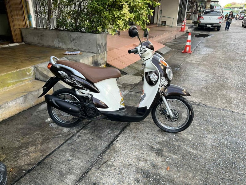 ขาย Suzuki Jelato 125 หัวฉีด ภาษี69 สวยเท่ห์ เครื่องดี ราคา 15500 บาท