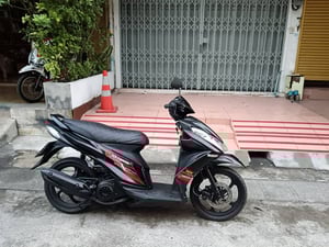 Skydrive 125 ตัวท็อป ล้อแม็ก ภาษี70 สวยเท่ห์ เครื่องเดิมๆดีเยี่ยม ราคา 15500 บาท Skydrive 125 ตัวท็อป ล้อแม็ก ภาษี70 สวยเท่ห์ เครื่องเดิมๆดีเยี่ยม ราคา 15500 บาท