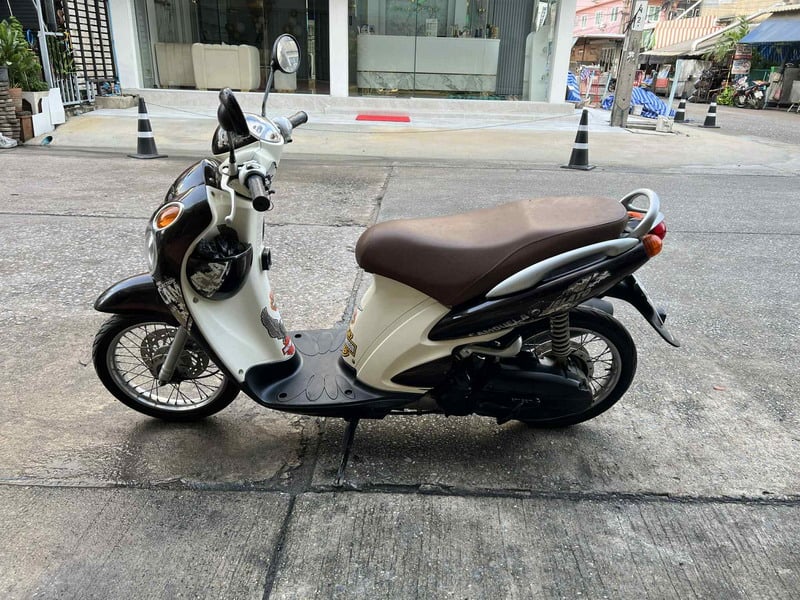 ขาย Suzuki Jelato 125 หัวฉีด ภาษี69 สวยเท่ห์ เครื่องดี ราคา 15500 บาท