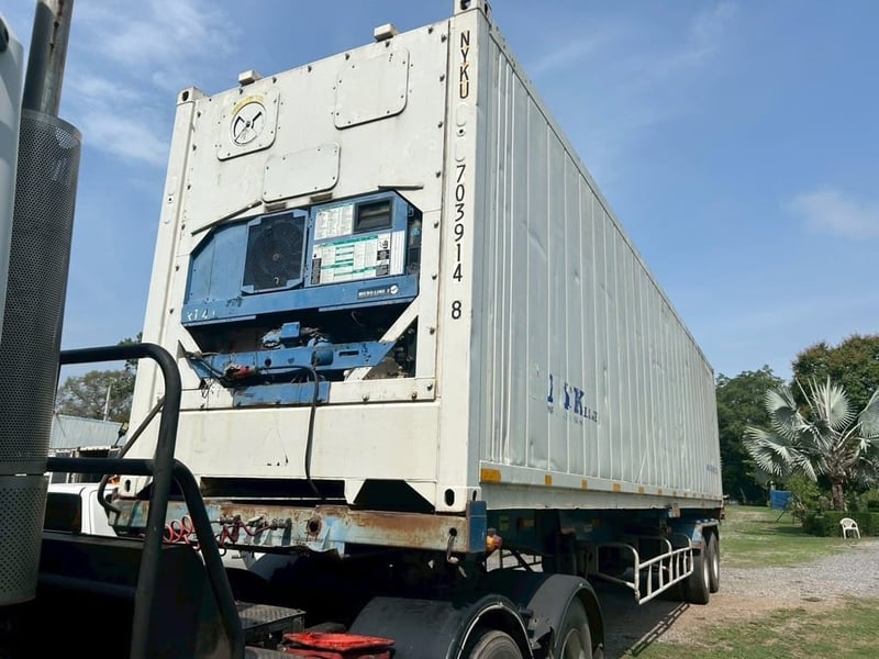 FUSO FV 380แรงม้า รถบรรทุก หัวลาก 10ล้อ หัวลาก เฉพาะหัว ปี2012 เลขไมล์ 99,000 กม. FUSO FV 380แรงม้า รถบรรทุก หัวลาก 10ล้อ หัวลาก เฉพาะหัว ปี2012 เลขไมล์ 99,000 กม.