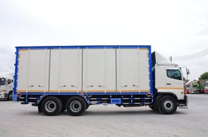 HINO FL 260แรงม้า รถบรรทุก 10ล้อ ตู้แห้ง ปี2022 HINO FL 260แรงม้า รถบรรทุก 10ล้อ ตู้แห้ง ปี2022