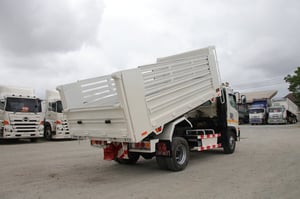 HINO FC 210แรงม้า รถบรรทุก 6ล้อ ดั้มพ์ ปี2021 เลขไมล์ 143,000 กม. HINO FC 210แรงม้า รถบรรทุก 6ล้อ ดั้มพ์ ปี2021 เลขไมล์ 143,000 กม.