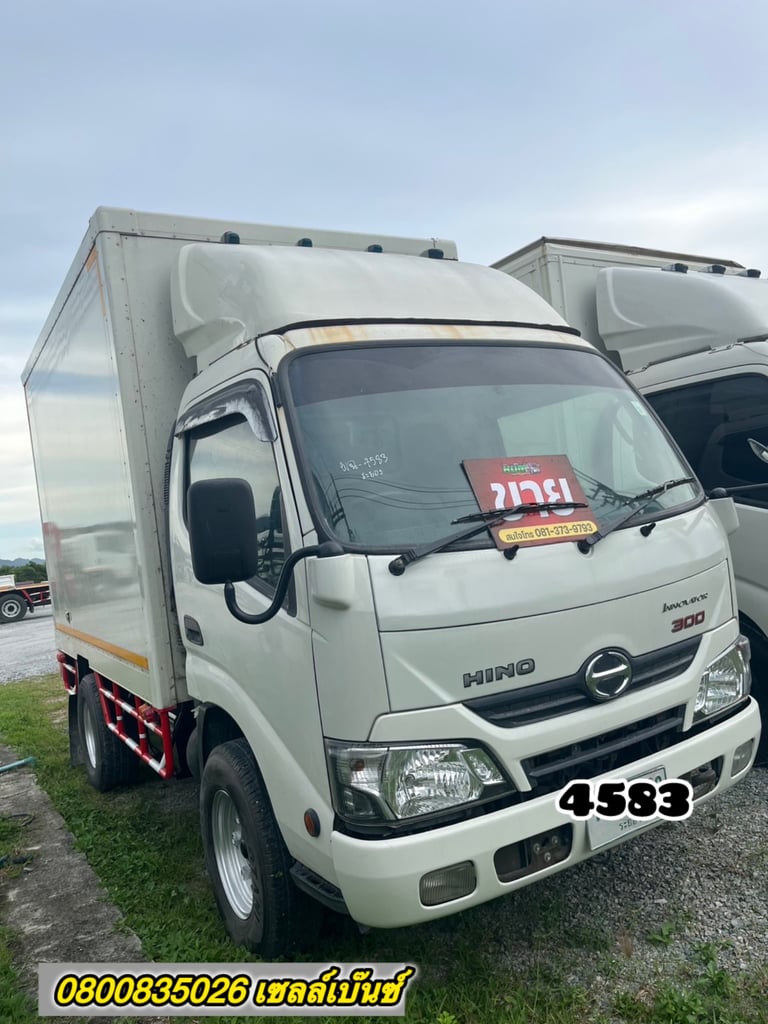 สี่ล้อตู้ HINO xzu136ปี2561(4583)