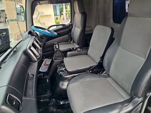 HINO FL 260แรงม้า รถบรรทุก 10ล้อ พ่วงแม่ลูก ปี2022 HINO FL 260แรงม้า รถบรรทุก 10ล้อ พ่วงแม่ลูก ปี2022