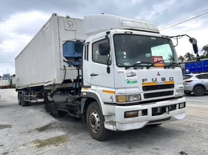 FUSO FV 380แรงม้า รถบรรทุก หัวลาก 10ล้อ หัวลาก เฉพาะหัว ปี2012 เลขไมล์ 99,000 กม. FUSO FV 380แรงม้า รถบรรทุก หัวลาก 10ล้อ หัวลาก เฉพาะหัว ปี2012 เลขไมล์ 99,000 กม.