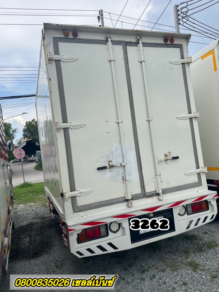สี่ล้อตู้ HINO XZU 136แรง ปี2563 (3262) สี่ล้อตู้ HINO XZU 136แรง ปี2563 (3262)