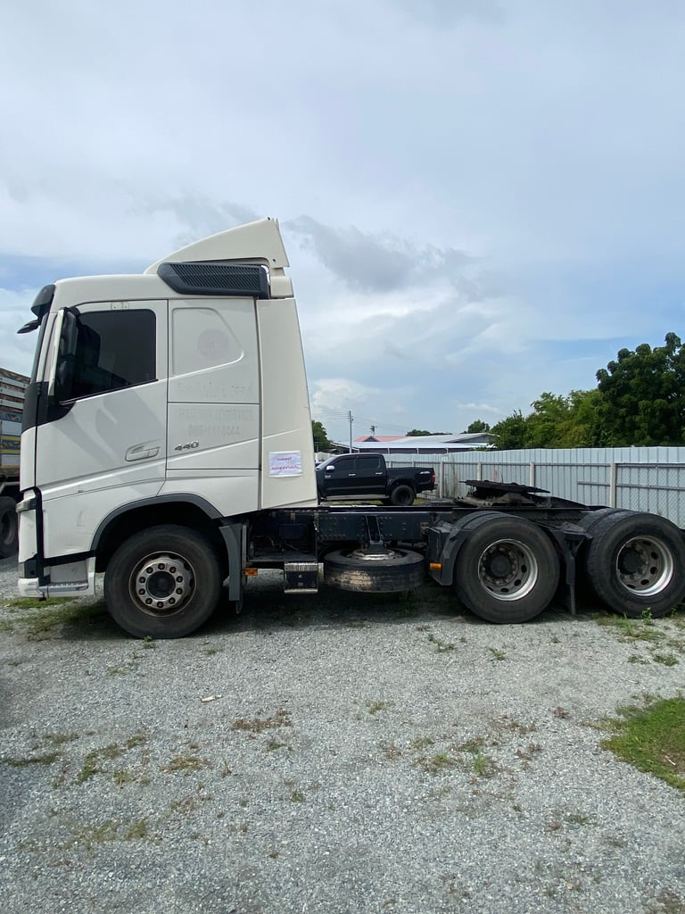 สด ลดVAT สิบล้อหัวลาก VOLVO สด ลดVAT สิบล้อหัวลาก VOLVO