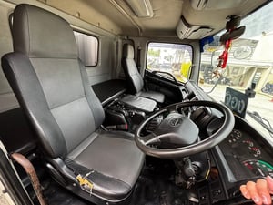 HINO FL 240แรงม้า รถบรรทุก 10ล้อ ตู้แห้ง ปี2017
