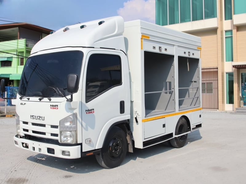 #Vาย ฟู้ดทรัคมือสอง ‼️ ** เพียง 530,000 บาn**  ISUZU NMR 130 แรง ปี 58 (5477) มือเดียวป้ายแดง เครื่องเดิม 
