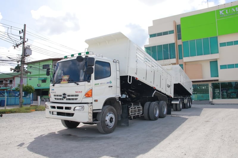 HINO FM 344แรงม้า รถบรรทุก 10ล้อ ดั้มพ์