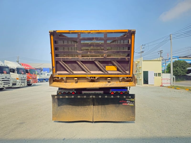 ISUZU FTR 240แรงม้า รถบรรทุก 6ล้อ พ่วงแม่ลูก ปี2022 เลขไมล์ 1,880,000 กม. ISUZU FTR 240แรงม้า รถบรรทุก 6ล้อ พ่วงแม่ลูก ปี2022 เลขไมล์ 1,880,000 กม.