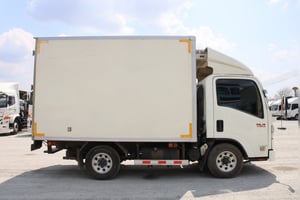 สี่ล้อตู้เย็น ISUZU NLR 130 แรงม้า ปี 66 (8088)