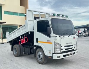 ISUZU NMR 130แรงม้า รถบรรทุก 6ล้อ ตู้แห้ง ปี2020 ISUZU NMR 130แรงม้า รถบรรทุก 6ล้อ ตู้แห้ง ปี2020