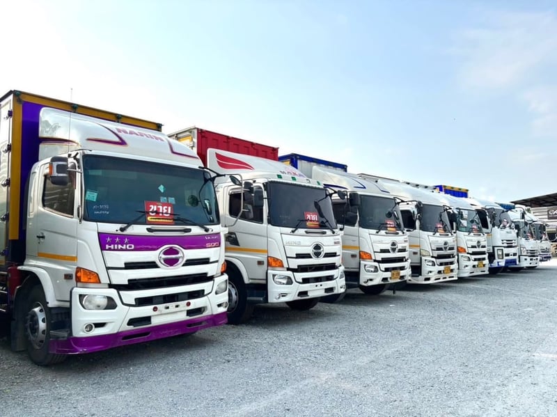 “ ลดทันที 50,000 บาn”  🎉KUM มอบสิทธิพิเศษสำหรับลูกค้าเก่า  สิบล้อตู้สิบบาน HINO FL8J  260 แรงม้า ปี 2561 (2716) ✔️เก็บงานตู้ใหม่ 