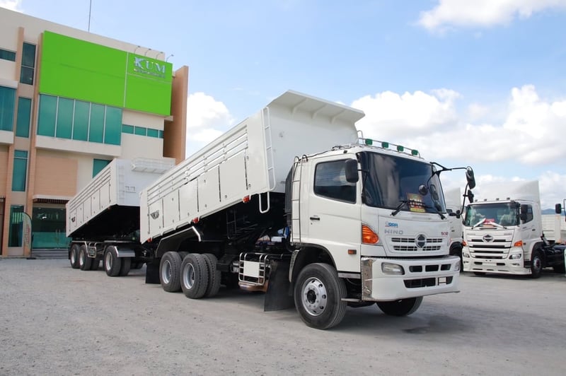 HINO FM 344แรงม้า รถบรรทุก 10ล้อ พ่วงแม่ลูก ปี2013