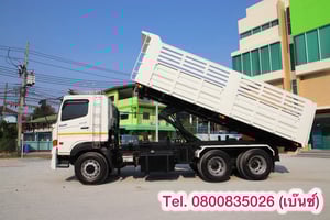 🔥 ซื้อรถ = ได้ลุ้นโชค🎉  🚛ได้รถบรรทุกมือสองคุณภาพดี  🎁ได้ลุ้นรับรางวัลใหญ่หน้างาน รอคุณอยู่!  🚚💨 หกล้อดั้มพ์ ISUZU FRR 210 แรง  ปี 2565(1030)