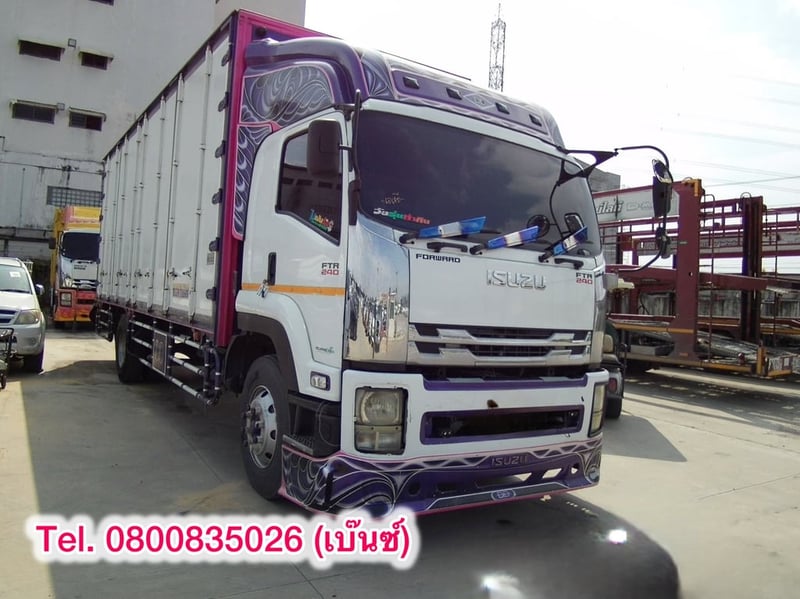 ❌Vายตัด ❌ หกล้อตู้สิบบาน ISUZU FTR 240แรง ปี 54 (8574) Vายตัดก่อนเข้าลาน มีคันเดียว Sาคา 990,000.- ❌Vายตัด ❌ หกล้อตู้สิบบาน ISUZU FTR 240แรง ปี 54 (8574) Vายตัดก่อนเข้าลาน มีคันเดียว Sาคา 990,000.-