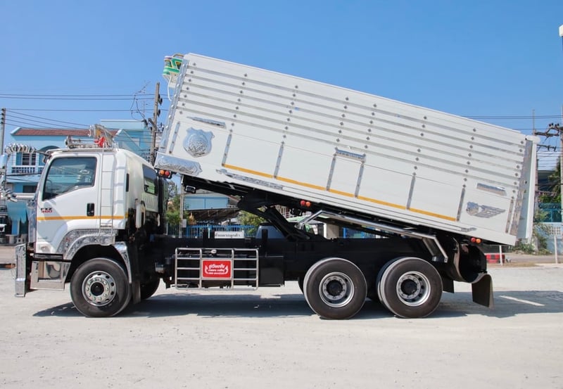 สิบล้อดั้มพ์ ISUZU FXZ 360 แรงม้า ปี 2565 (5346)