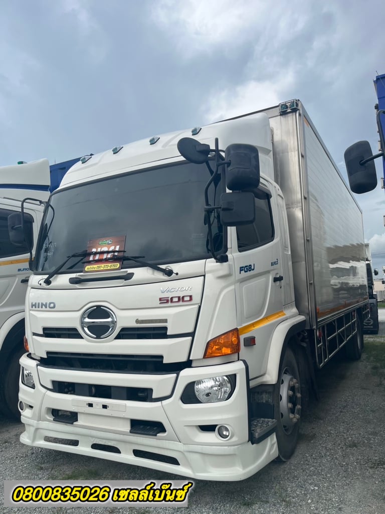 หกล้อตู้เย็น HINO FG8J 240แรง ปี 2566 (4212)