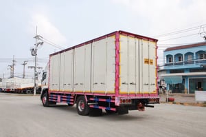 ISUZU FTR 240แรงม้า รถบรรทุก 6ล้อ ตู้แห้ง ปี2022 ISUZU FTR 240แรงม้า รถบรรทุก 6ล้อ ตู้แห้ง ปี2022